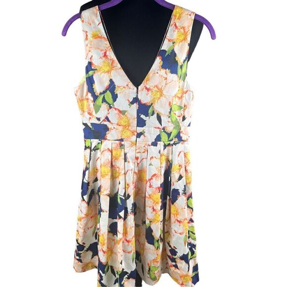J crew floral cotton pleated fit and flare summer sleeveless v neck size 0 - Picture 2 of 4
